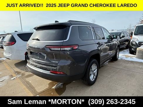 New 2025 Jeep Grand Cherokee L Laredo image 8