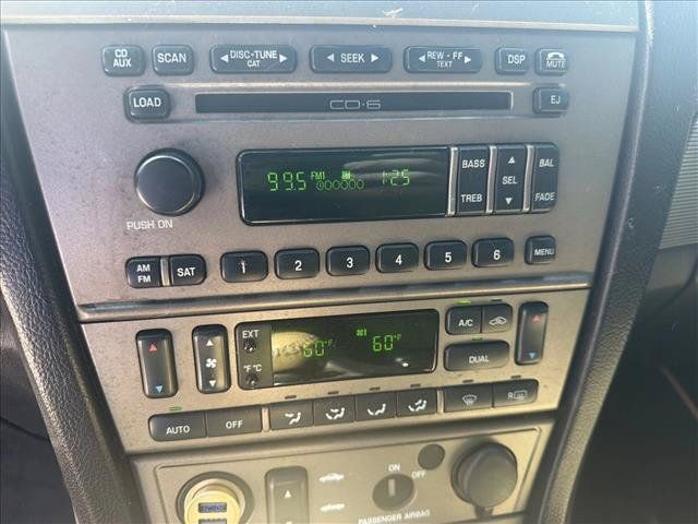 Used 2004 Ford Thunderbird RWD image 14