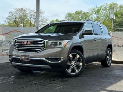 Used 2019 GMC Acadia SLT w/ LPO, Floor Liner Package