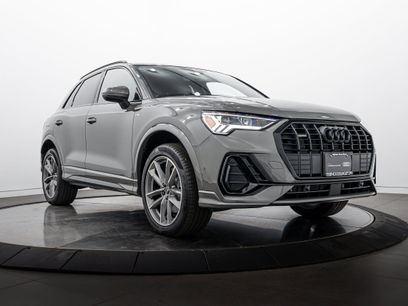 Certified 2025 Audi Q3 2.0T Premium w/ Convenience Package