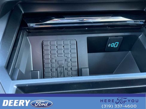 New 2026 Ford F350 Lariat w/ Black Appearance Package image 46