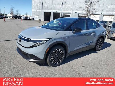 New 2026 Nissan Leaf Platinum+ w/ Cargo Package (Platinum+) FWD image 5