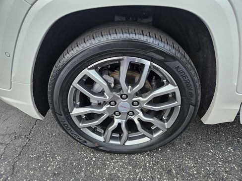 Certified 2023 GMC Terrain Denali w/ Denali Premium Package image 32