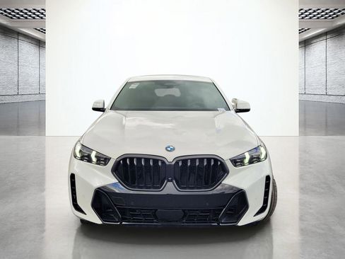 New 2026 BMW X6 xDrive40i w/ Executive Package AWD/4WD image 3