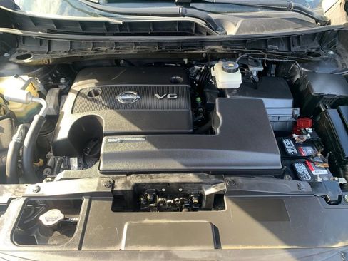 Used 2017 Nissan Murano Platinum w/ Platinum Technology Package image 25