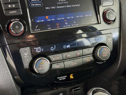 Used 2019 Nissan Rogue Sport SV w/ All-Weather Package AWD/4WD image 16