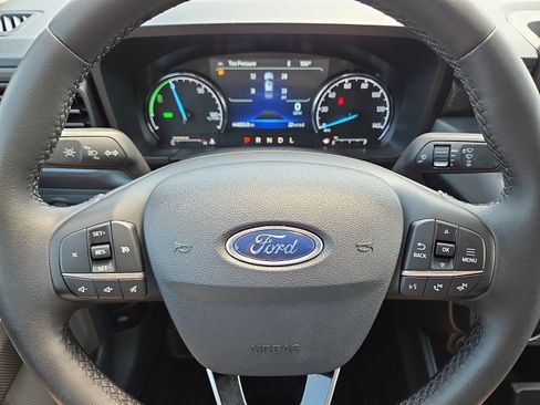 Used 2023 Ford Maverick Lariat w/ Lariat Luxury Package FWD image 24