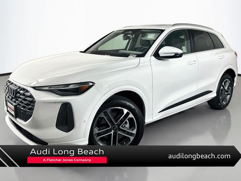Used 2026 Audi Q5 Premium AWD/4WD image 1