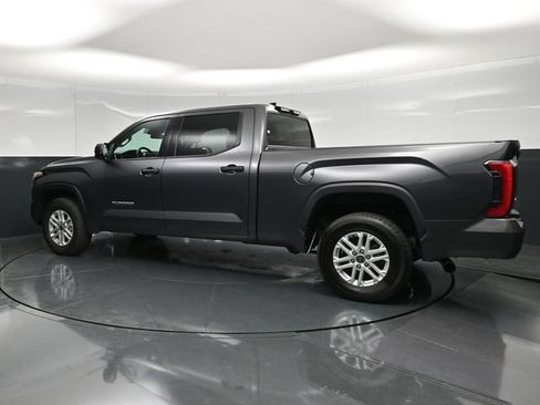 Used 2022 Toyota Tundra SR5 AWD/4WD image 10
