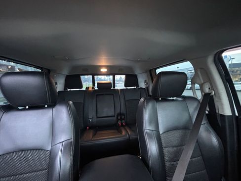 Used 2018 RAM 2500 Big Horn w/ Sport Appearance Group image 27