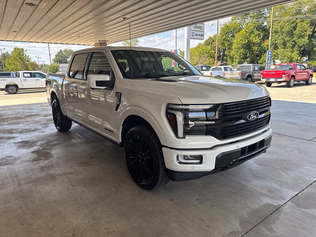 Used 2025 Ford F150 Platinum w/ Equipment Group 702A High AWD/4WD image 3