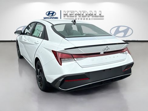 New 2026 Hyundai Elantra Sport FWD image 4