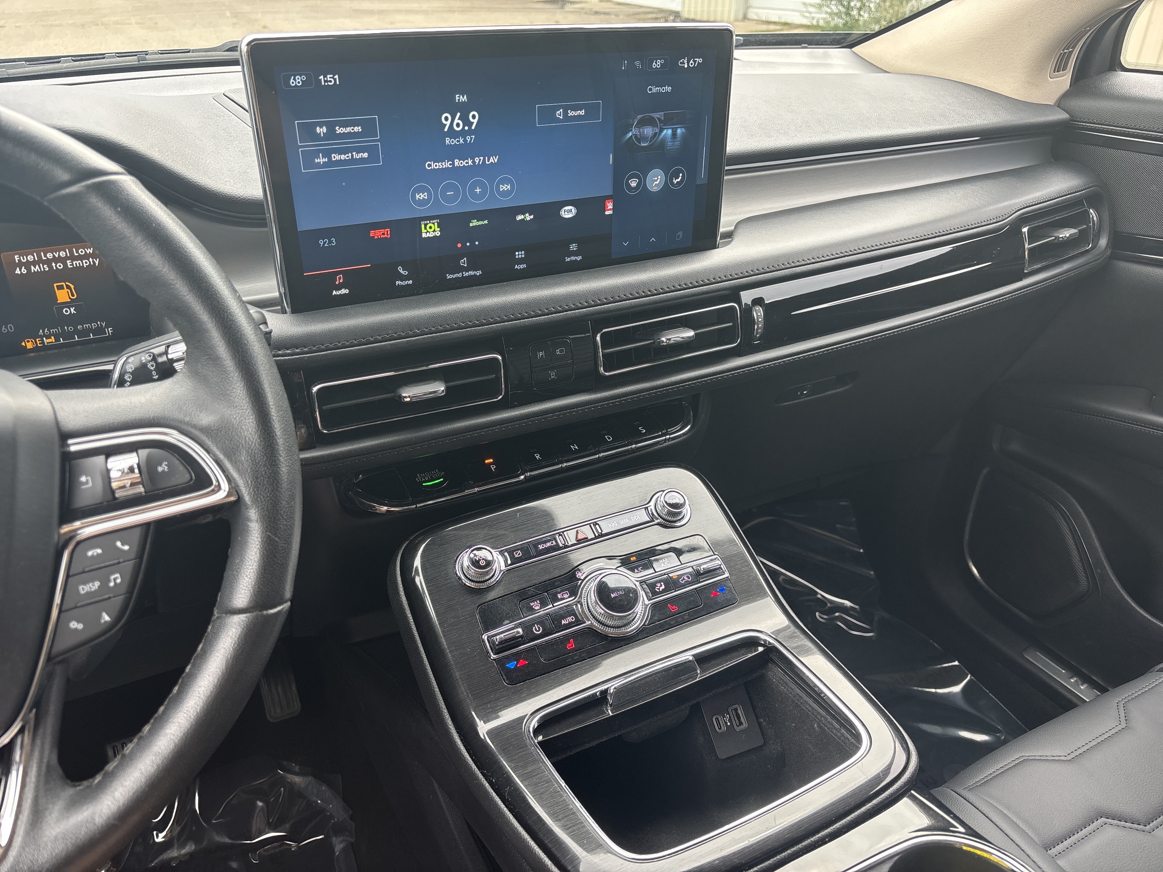 Used 2022 Lincoln Nautilus AWD image 18
