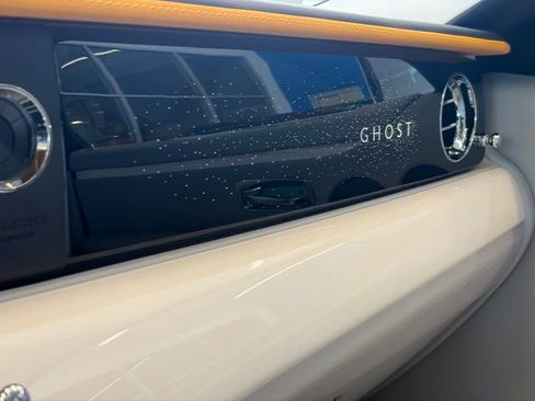 Used 2024 Rolls-Royce Ghost AWD/4WD image 28