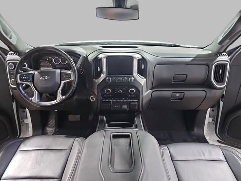 Used 2019 Chevrolet Silverado 1500 LT Trail Boss AWD/4WD image 11