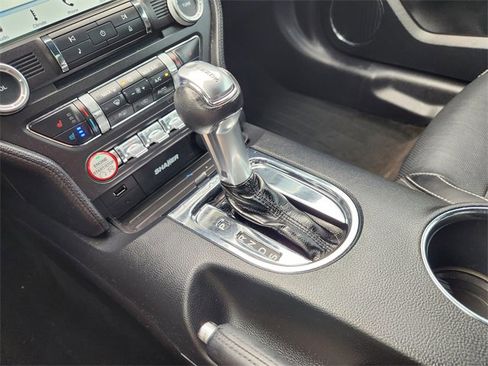 Used 2017 Ford Mustang GT Premium image 16