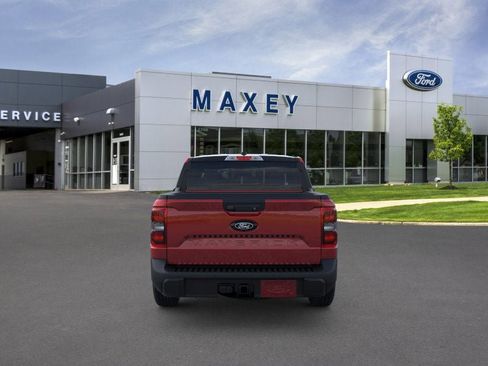 New 2025 Ford Maverick Lariat w/ Black Appearance Package image 5