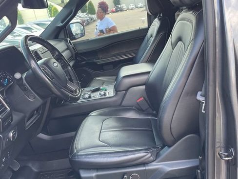 Used 2021 Ford Expedition Limited AWD/4WD image 14