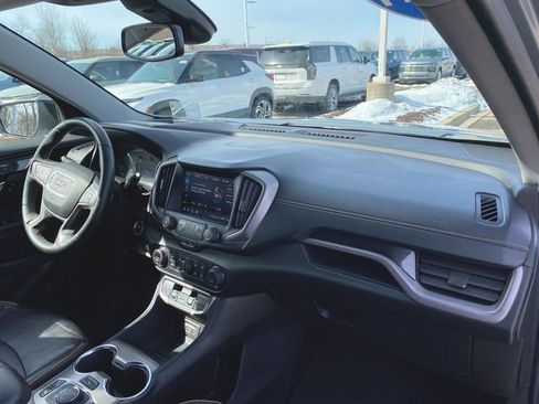Used 2024 GMC Terrain AT4 w/ Tech Package image 27