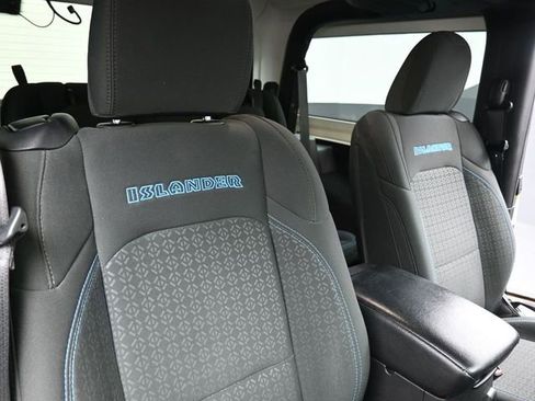 Used 2021 Jeep Wrangler Sport image 22