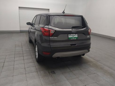 Used 2019 Ford Escape SE FWD image 5