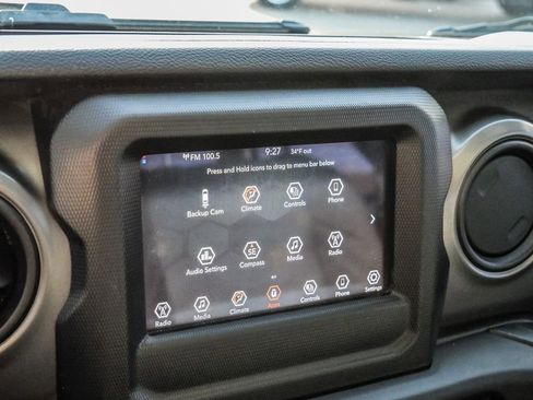 Used 2023 Jeep Wrangler Sport image 31