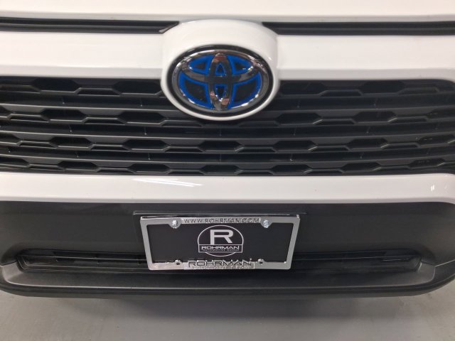 Used 2023 Toyota RAV4 AWD Hybrid image 26