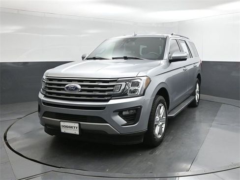 Used 2021 Ford Expedition XLT image 30