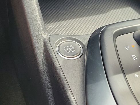 Used 2025 Kia K4 FWD image 33