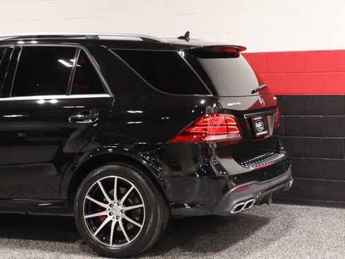 Used 2017 Mercedes-Benz GLE 63 AMG 4MATIC image 29