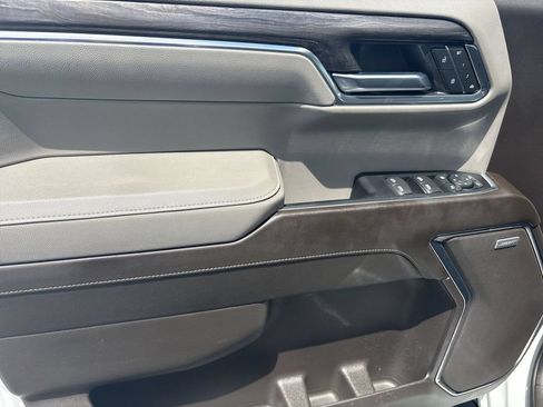 Certified 2024 Chevrolet Silverado 1500 LTZ AWD/4WD image 21