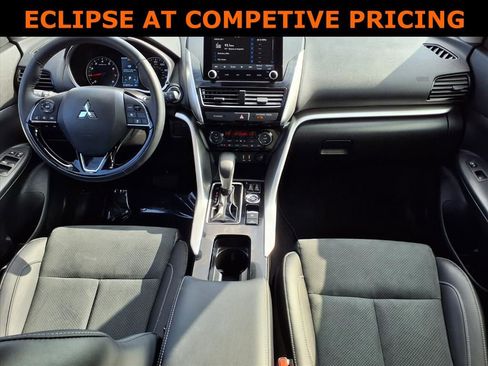 Used 2025 Mitsubishi Eclipse Cross AWD image 9