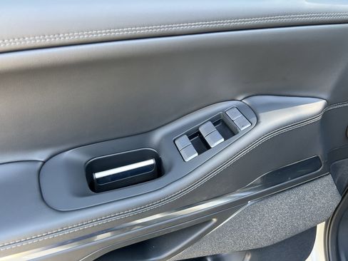 New 2025 Lincoln Navigator L Reserve w/ Jet Appearance Package image 24