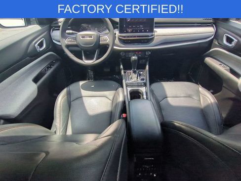 Used 2023 Jeep Compass Latitude w/ Sun and Sound Group AWD/4WD image 32