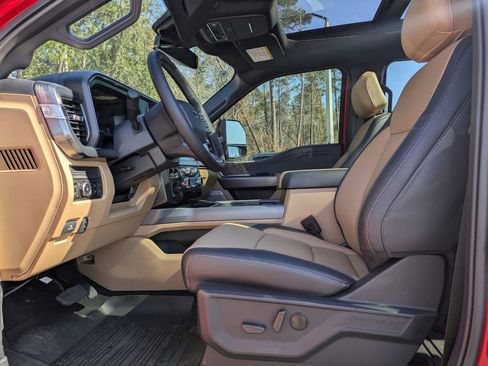 New 2026 Ford F250 Lariat w/ Black Appearance Package image 14