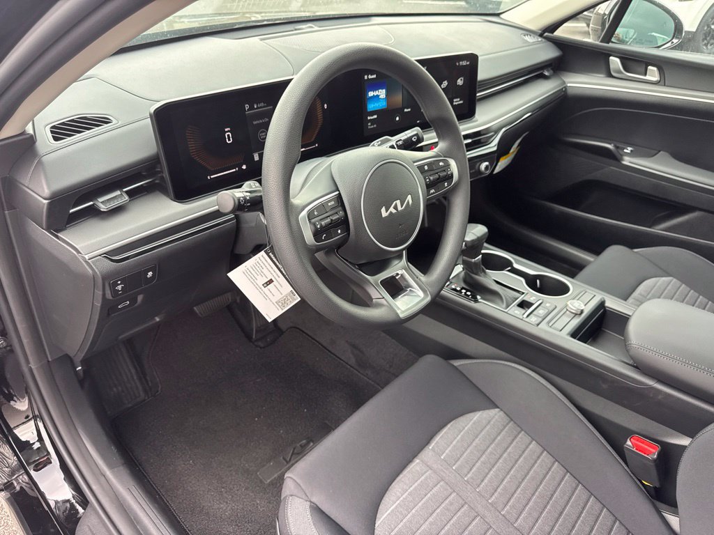 New 2026 Kia K5 LXS FWD image 10