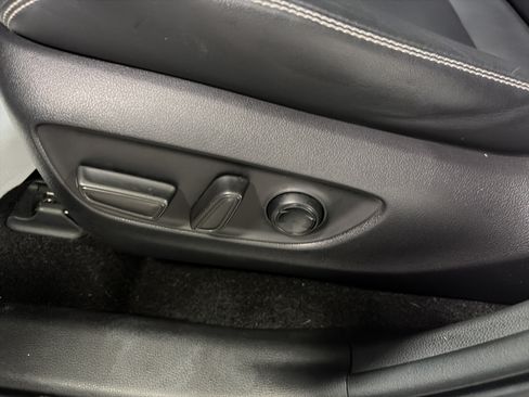 Used 2020 Toyota RAV4 Limited w/ Carpet Mat Package AWD/4WD image 14