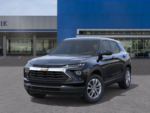 New 2026 Chevrolet TrailBlazer LS FWD image 6