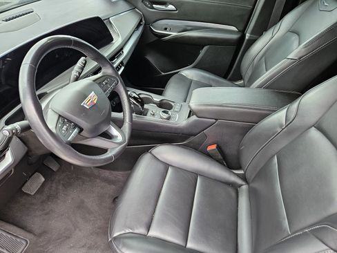 Used 2024 Cadillac XT4 Premium Luxury w/ Cold Weather Package FWD image 16