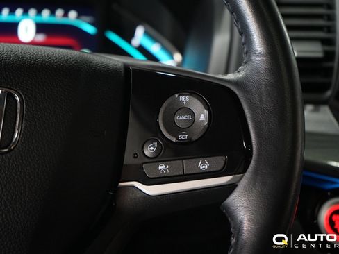 Used 2023 Honda Odyssey Touring image 16