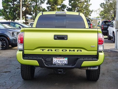 Used 2023 Toyota Tacoma TRD Sport AWD/4WD image 6