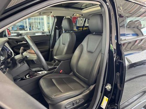 Used 2023 Buick Encore GX Essence w/ Experience Buick Package AWD/4WD image 26