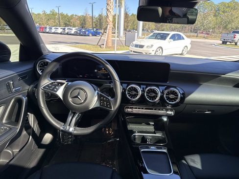 Used 2024 Mercedes-Benz CLA 250 4MATIC image 15