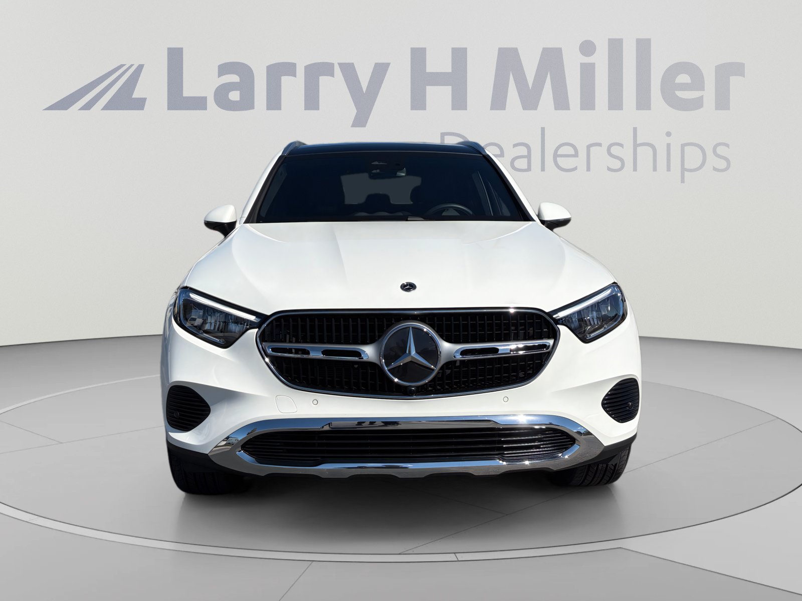 Certified 2026 Mercedes-Benz GLC 300 4MATIC image 9