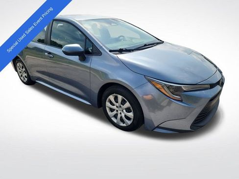 Used 2023 Toyota Corolla LE FWD image 8