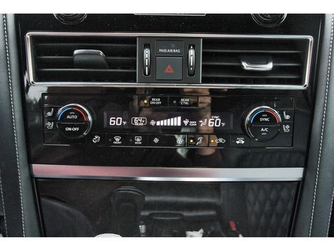 Used 2022 INFINITI QX80 Sensory w/ Cargo Package AWD/4WD image 31