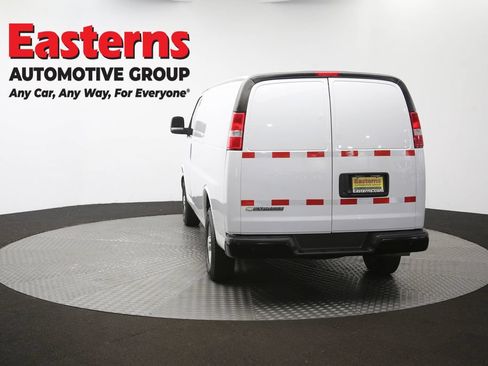Used 2021 Chevrolet Express 2500 RWD image 32