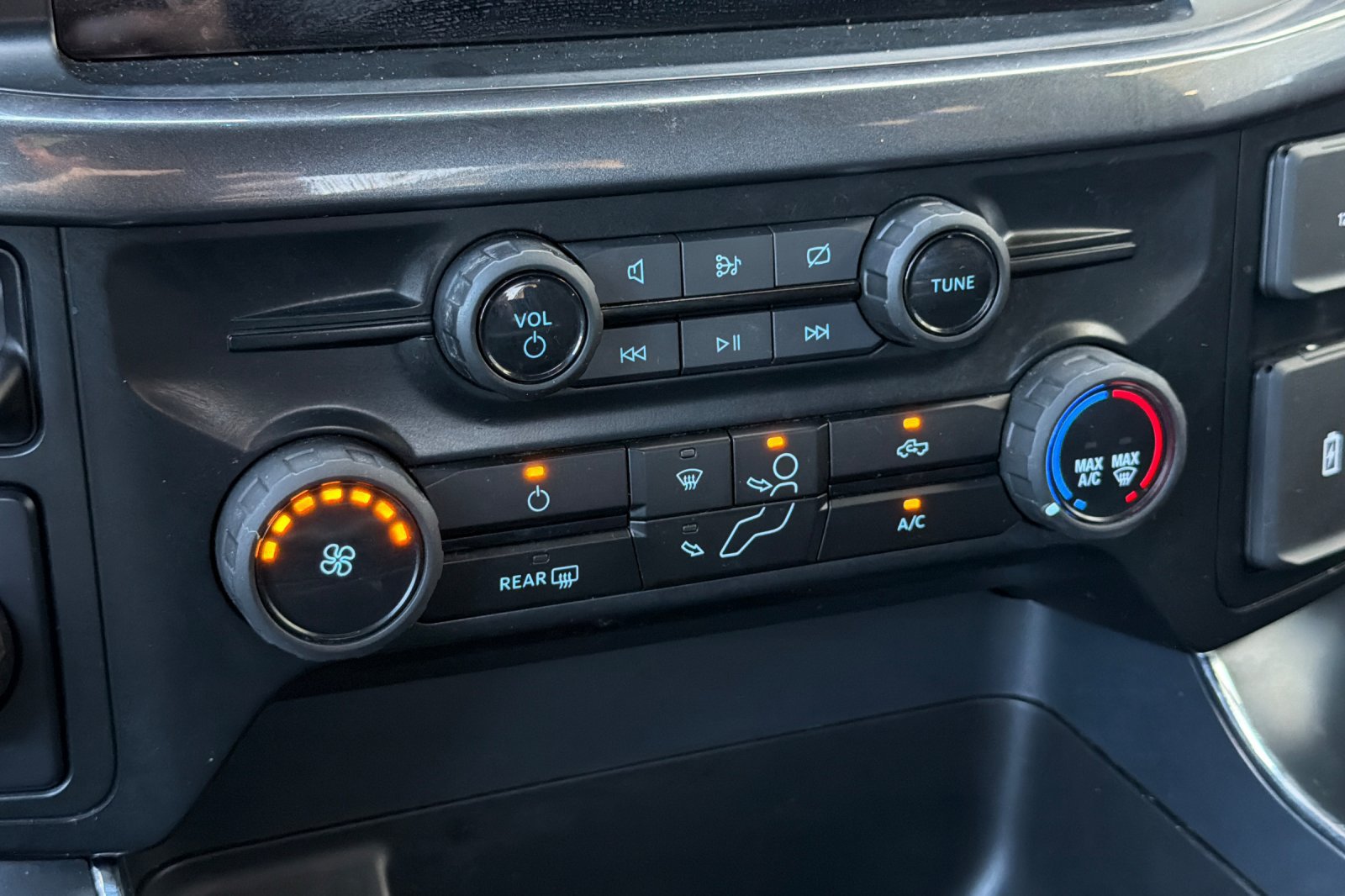 Certified 2024 Ford F150 STX RWD image 19