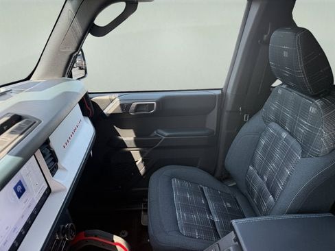 New 2026 Ford Bronco Heritage Edition AWD/4WD image 16