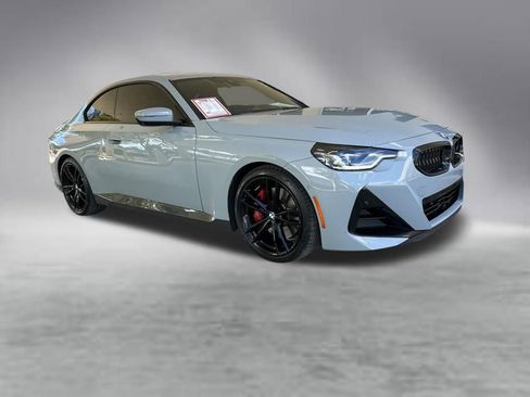 Used 2022 BMW 230i Coupe w/ Premium Package 2 RWD image 2